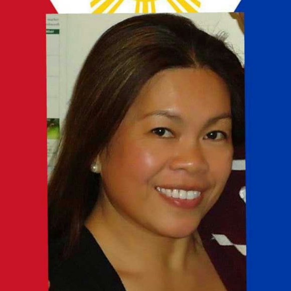 Meet your Posher, Lorely - Picture 2 of 3